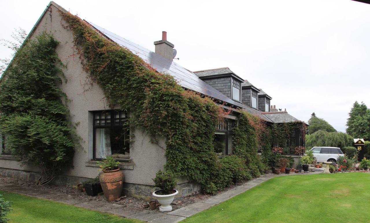 Serene Countryside Home With Manicured Gardens ストーンヘブン エクステリア 写真