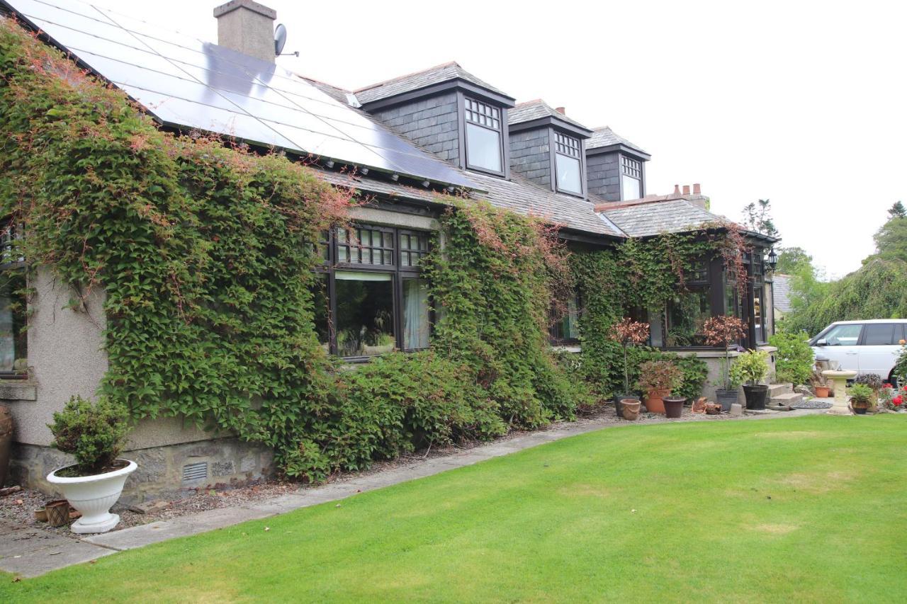 Serene Countryside Home With Manicured Gardens ストーンヘブン エクステリア 写真